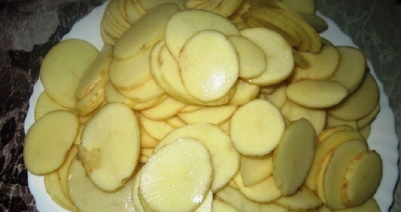 Сырная картошка с яйцом