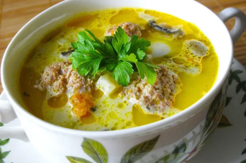 Суп из шампиньонов с фрикадельками - рецепт в мультиварке