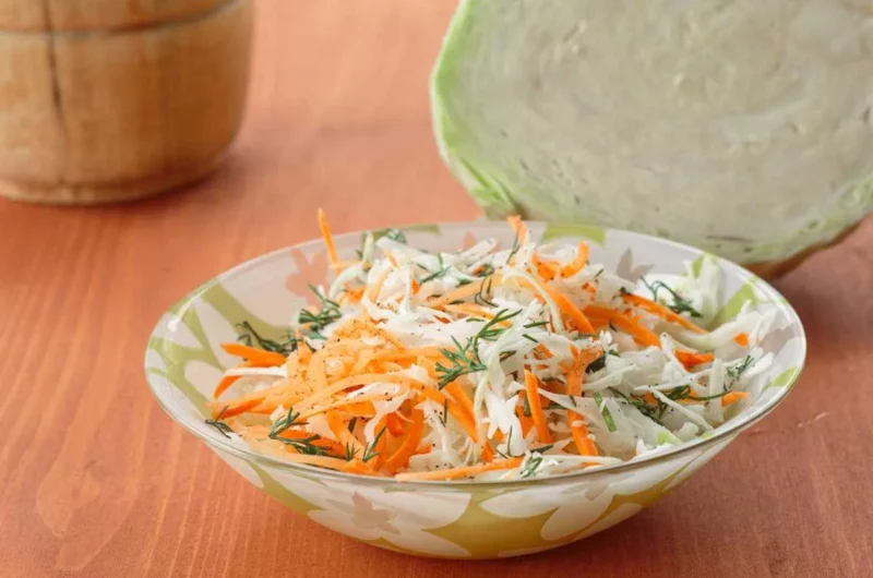 Салат из капусты и моркови - рецепт в мультиварке